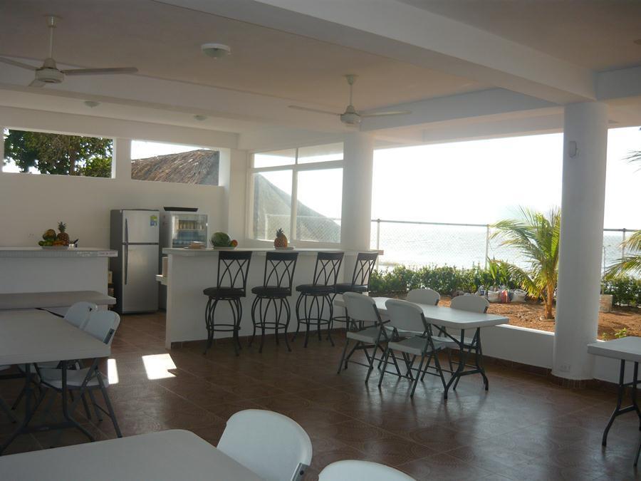 Hotel Emblema Playa Manzanillo ภายนอก รูปภาพ
