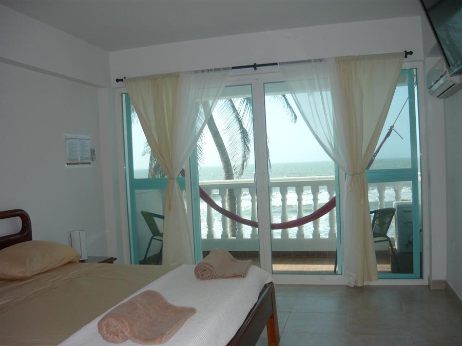 Hotel Emblema Playa Manzanillo ภายนอก รูปภาพ