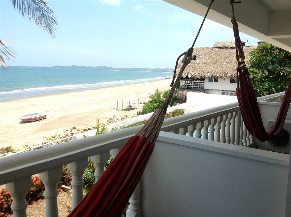 Hotel Emblema Playa Manzanillo ภายนอก รูปภาพ