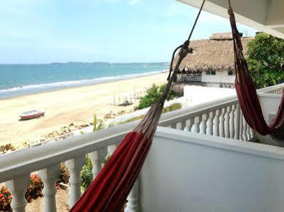 Hotel Emblema Playa Manzanillo ภายนอก รูปภาพ